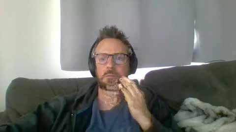 Snapshot of nawtydom1977 chatting on October 22, 8:00 pm nawtydom1977 online show from October 22, 8:00 pm