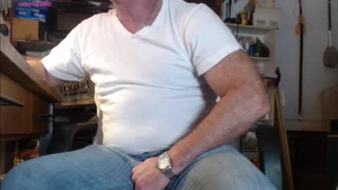 Seth online show from December 14, 11:45 pm