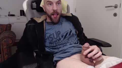 needyoujust online show from February 24, 8:25 pm