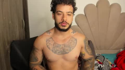 Nei turn green online show from March 9, 3:44 am