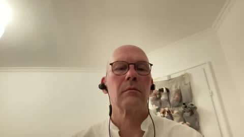 neptunofatlantis online show from April 8, 11:24 pm