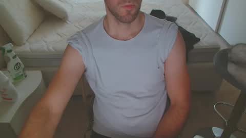 Snapshot of nerchia_89 chatting on September 27, 2:04 pm Nerchia89 online show from September 27, 2:04 pm