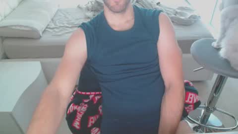 Snapshot of nerchia_89 chatting on October 3, 2:44 pm Nerchia89 online show from October 3, 2:44 pm