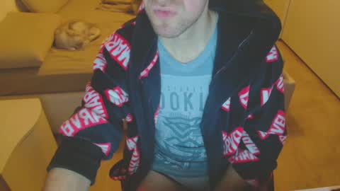 Snapshot of nerchia_89 chatting on December 17, 6:31 pm Nerchia89 online show from December 17, 6:31 pm