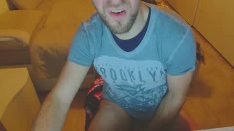 Snapshot of nerchia_89 chatting on December 5, 10:23 pm Nerchia89 online show from December 5, 10:23 pm