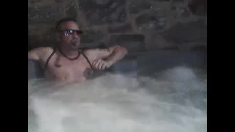 Snapshot of newfun11 chatting on February 3, 11:47 pm newfun11 online show from February 3, 11:47 pm