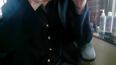 Snapshot of nfgwholoves2cum chatting on February 16, 6:21 pm NFG  Nice Friendly Guy  Dick online show from February 16, 6:21 pm