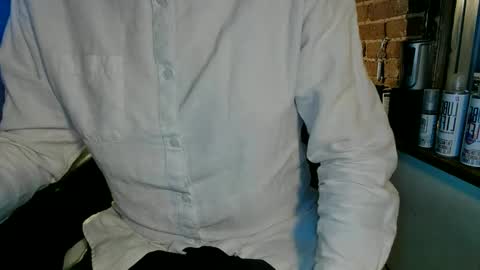 Snapshot of nfgwholoves2cum chatting on January 26, 2:35 am NFG  Nice Friendly Guy  Dick online show from January 26, 2:35 am