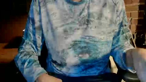 Snapshot of nfgwholoves2cum chatting on September 20, 1:05 am NFG  Nice Friendly Guy  Dick online show from September 20, 1:05 am