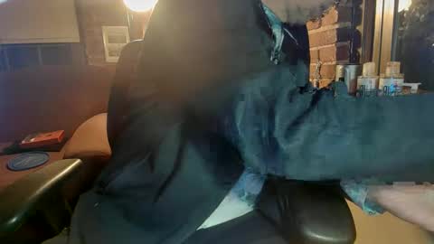 Snapshot of nfgwholoves2cum chatting on January 20, 11:54 pm NFG  Nice Friendly Guy  Dick online show from January 20, 11:54 pm