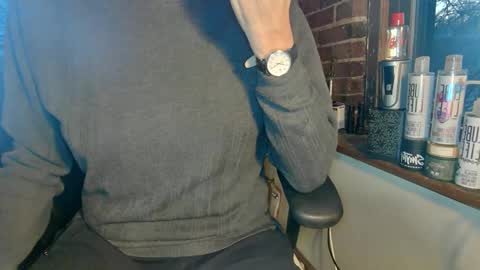 Snapshot of nfgwholoves2cum chatting on January 16, 10:02 pm NFG  Nice Friendly Guy  Dick online show from January 16, 10:02 pm