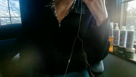 Snapshot of nfgwholoves2cum chatting on March 9, 10:08 pm NFG  Nice Friendly Guy  Dick online show from March 9, 10:08 pm