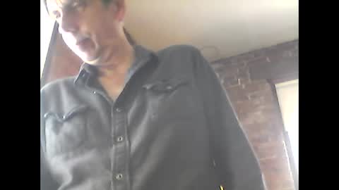 Snapshot of nfgwholoves2cum chatting on February 6, 4:36 pm NFG  Nice Friendly Guy  Dick online show from February 6, 4:36 pm