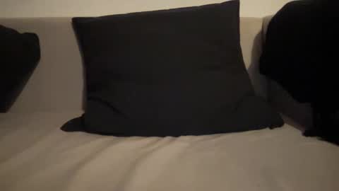 Snapshot of nib04 chatting on December 25, 11:11 am N04 online show from December 25, 11:11 am