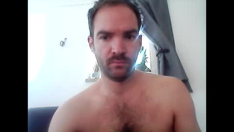 nice_george online show from February 5, 10:51 am