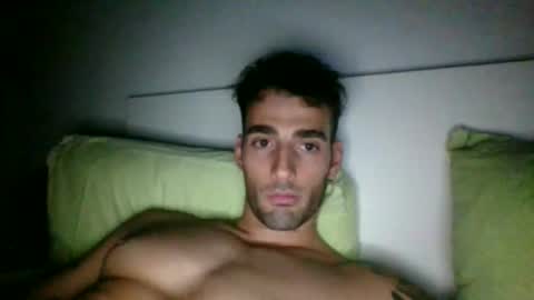 Snapshot of nicegguy9826 chatting on October 15, 8:00 am nicegguy9826 online show from October 15, 8:00 am