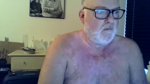 nicexxdane online show from April 21, 4:07 am