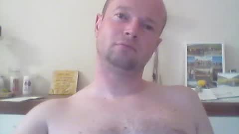 nick1990b online show from July 2, 5:52 pm
