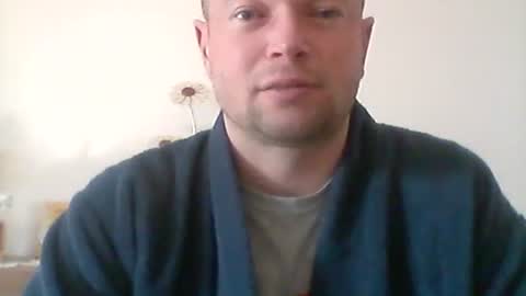 nick1990b online show from February 16, 9:59 am