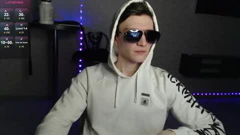 Nick online show from February 4, 12:51 am