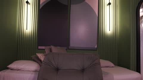 Jhohan online show from October 27, 1:35 pm