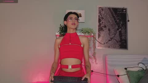 Snapshot of nickifox__ chatting on September 11, 3:05 am NICKI FOX  online show from September 11, 3:05 am