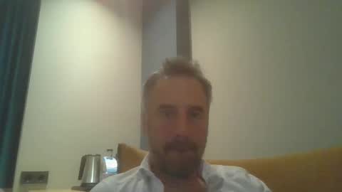 nicknut07 online show from October 13, 8:48 pm