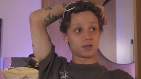 Nicky Neal online show from February 24, 6:19 pm