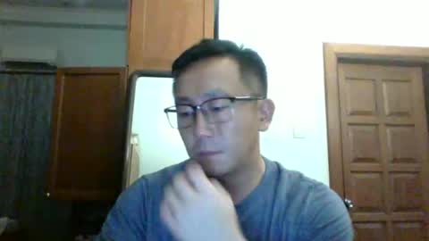 nickyang75 online show from June 1, 7:36 pm