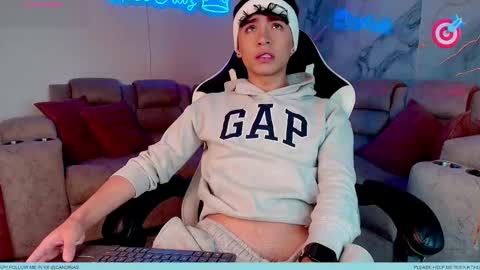 nico online show from March 5, 10:39 pm