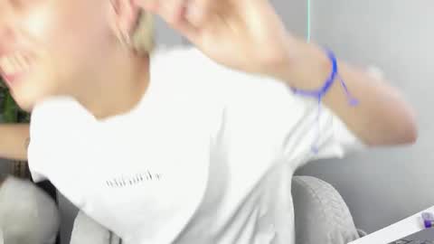 Nico  online show from September 19, 3:40 am