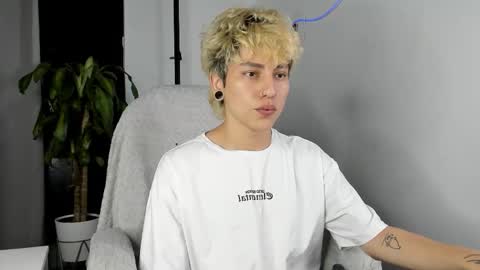 Nico  online show from September 15, 3:30 am