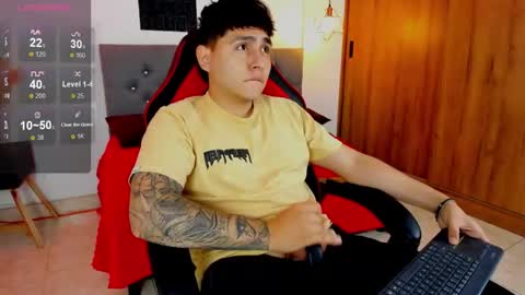 nicolas_james_sc online show from December 22, 1:52 pm