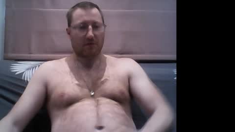 nicolaslapin87 online show from February 18, 6:49 pm