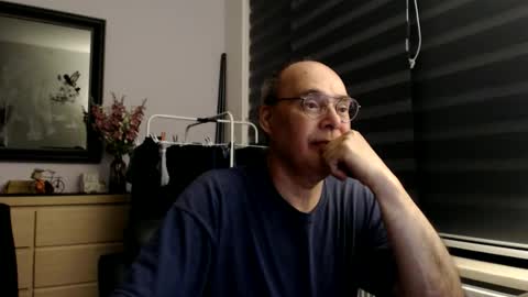 nightkeeper63 online show from June 8, 11:06 pm