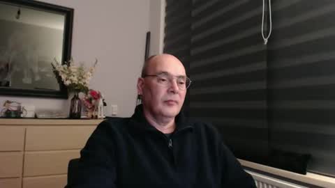 nightkeeper63 online show from February 14, 11:55 pm