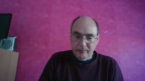 nightkeeper63 online show from April 25, 1:41 pm