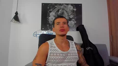 Niick online show from February 2, 12:30 am