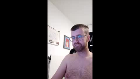 niklatus3987 online show from April 10, 7:10 pm