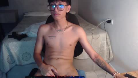 niklaus_wolf online show from September 11, 4:22 am