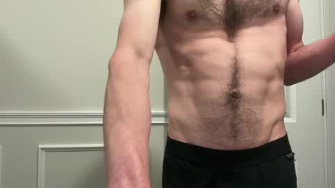 Snapshot of niko9inches chatting on October 28, 7:05 pm niko9inches online show from October 28, 7:05 pm