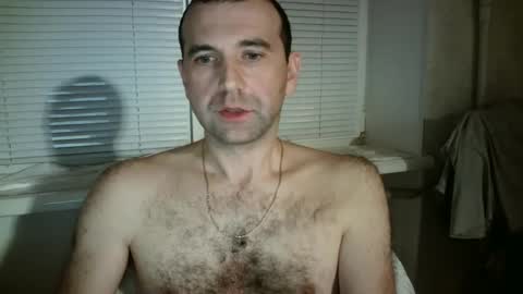 nikolas_vaz online show from December 12, 10:20 pm