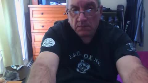 Dennis online show from October 16, 4:15 pm