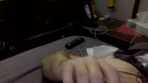 nl_guy online show from June 8, 2:56 am