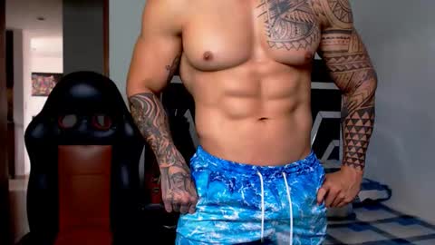 Noah Harris01 online show from March 4, 2:24 pm