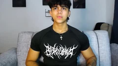 luis navas online show from May 26, 3:13 am