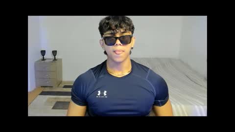 luis navas online show from May 16, 6:54 am