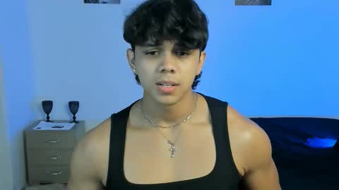 luis navas online show from June 10, 4:36 am