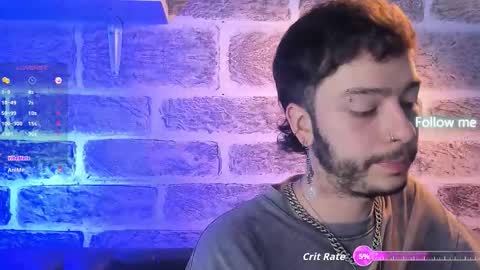 Snapshot of noah_ricci_ chatting on October 17, 1:26 pm    online show from October 17, 1:26 pm