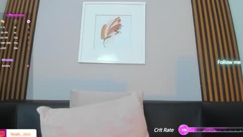 Snapshot of noah_ricci_ chatting on February 17, 12:38 pm    online show from February 17, 12:38 pm